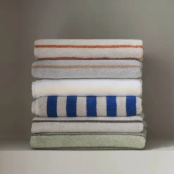 Arto badehåndkle 140x70 cm beige/blå brede striper
