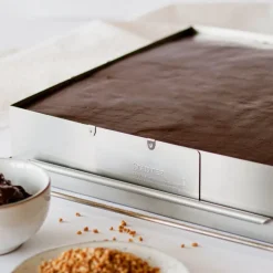 Bakeform justerbar 25–50x22–41 cm 7 cm