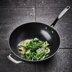 Black Line wok 30 cm svart