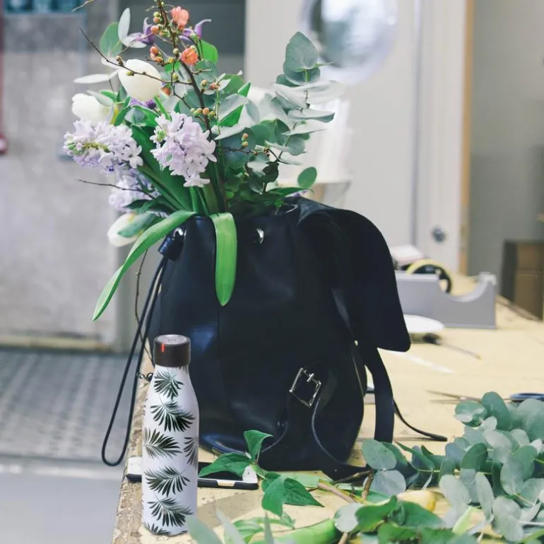 Bottle Up Design termoflaske 0,5L hvit/mørk grønn med blad