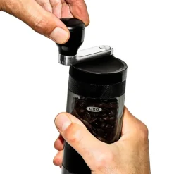 Brew manuell kaffekvern svart