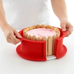 Charlotte springform i silikon med fat 18 cm 2 L rød/hvit