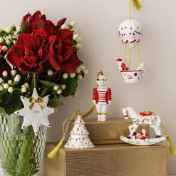 Christmas Classic ornament juletre med 2026 logo
