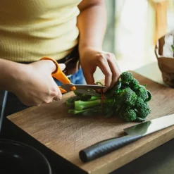 Classic kjøkkensaks 18 cm oransje