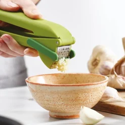 CleanForce hvitløkspresse 6 cm grønn