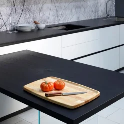 Dorso Duro skjærebrett skråstilt L 37x28 cm asketre