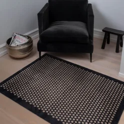 Dot gulvmatte 130x90 cm svart/sand