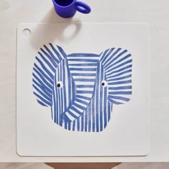 Erik Elefant bordbrikke 38 cm blue