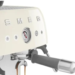 Espressomaskin EGF03 2,4L m/kaffekvern krem