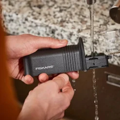 Essential roll-sharp knivsliper