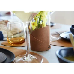 Fold Nupo vase M 11x20 cm natur