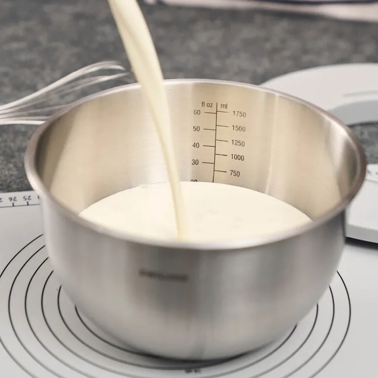 Fresh & Save vakuumskål i rustfritt stål med lokk 1,75L 18 cm