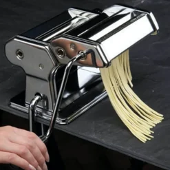 Gadget pastamaskin rustfritt stål sølv