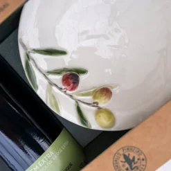 Gavesett olivenolje og skål
