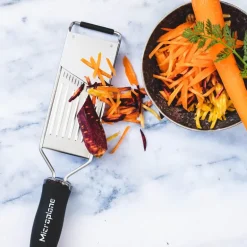 Gourmet Julienne Slicer rivjern svart