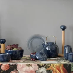 Hammershøi kjøkkenrullholder indigo
