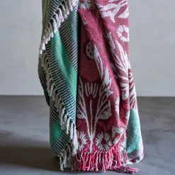 Jangal pledd 160x130 cm beige/rød/grønn