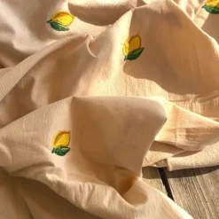 Lemon bordduk 250x145 cm beige/gul