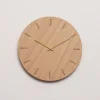 Light Oak veggklokke 28 cm lys eik m/gull viser