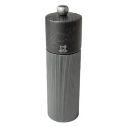 Line pepperkvern 18 cm mørk tre