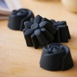 Muffinsform blomst for 6 muffins silikon grå