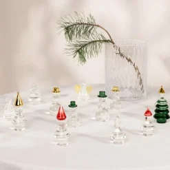 Nisseunge juledekor 10 cm med gull lue
