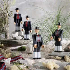 Norsk bunadsmann svart/rød/hvit