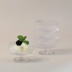 Pilastro skål på fot 11 cm 3 stk klar