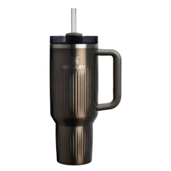 Quencher H2.0 Fluted tumbler 1,18L Gunmetal Shine