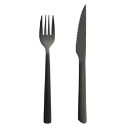 RAW grill bestikksett 8 deler matt svart