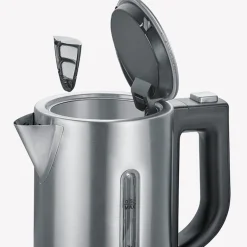 Reisevannkoker med krus WK3647 0,5L 1100W svart/sølv