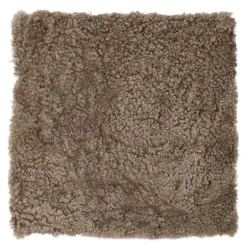Sitteunderlag new zealand kort ull 40x40 cm sahara