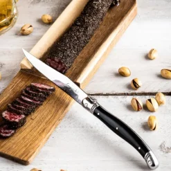 Skjærebrett med kniv for pølse