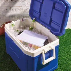Snacklebox med 7 rom og plastbrett 20x33 cm hvit