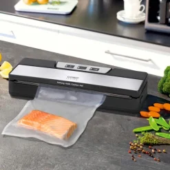 Sous vide pakke med sous vide/vakuummaskin/tillbehør