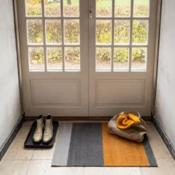 Stripes horisontal gulvmatte 90x60 cm dijon/grey