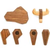 Tyr trefigur 15 cm valnøtt/ask