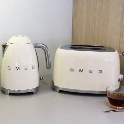 Vannkoker KLF03 1,7L krem